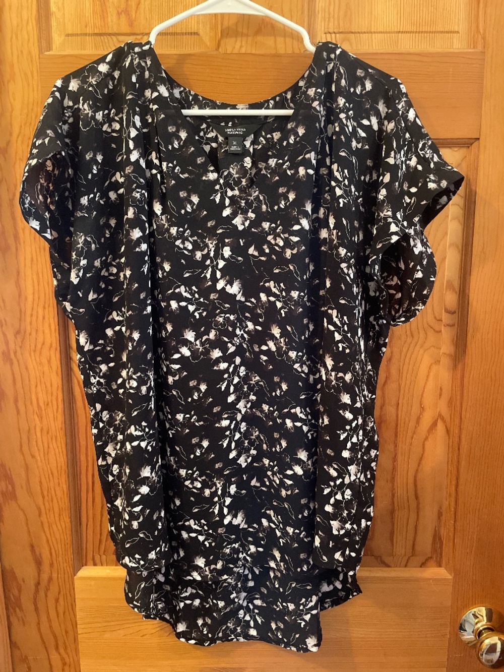 Blouse - Picture 1 of 3